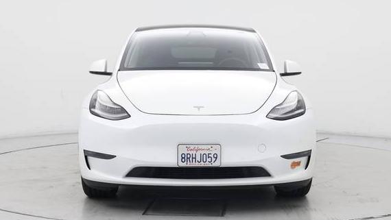 TESLA MODEL Y 2020 5YJYGDEEXLF010762 image